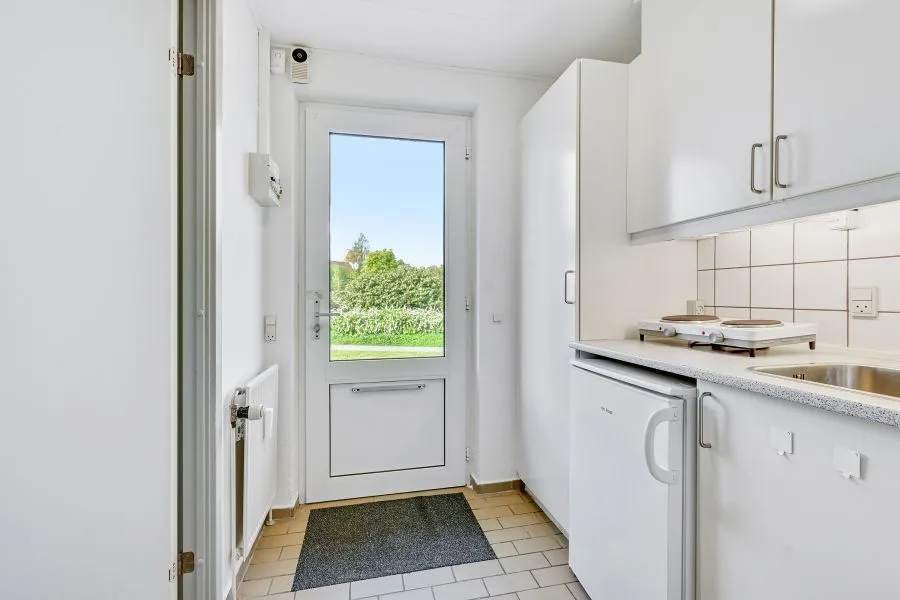 Köök - One-Bedroom Flat with Shared Facilities in Ørbæk