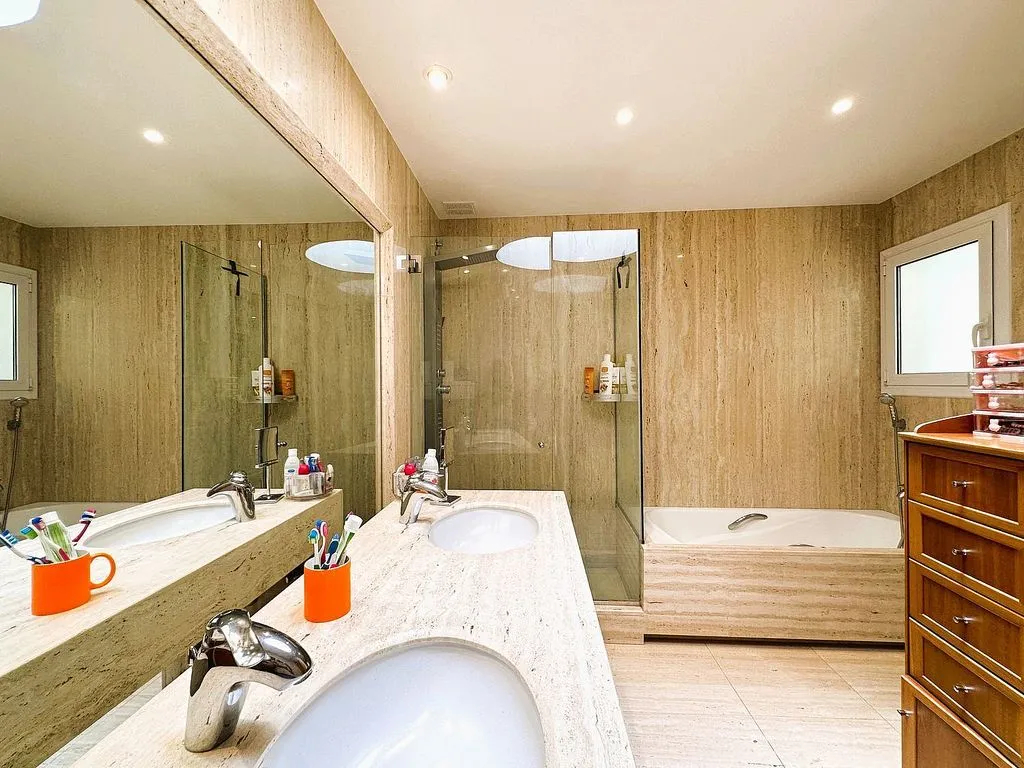 Salles de bain - Luxury House with Panoramic Views in Arenys de Munt