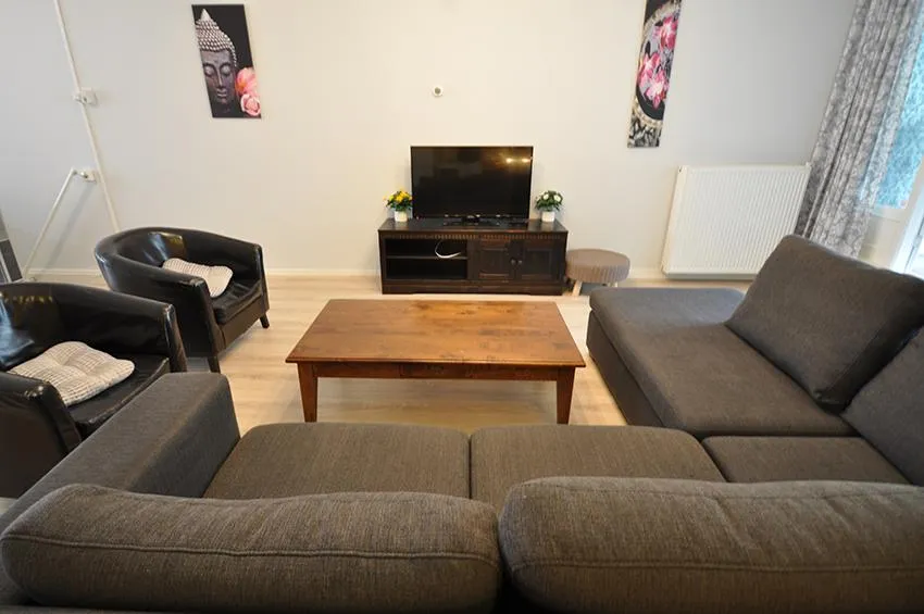 Séjour - Furnished Apartment with Balcony in Rotterdam
