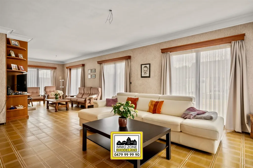 Séjour - Bungalow à rénover avec jardin à Zottegem