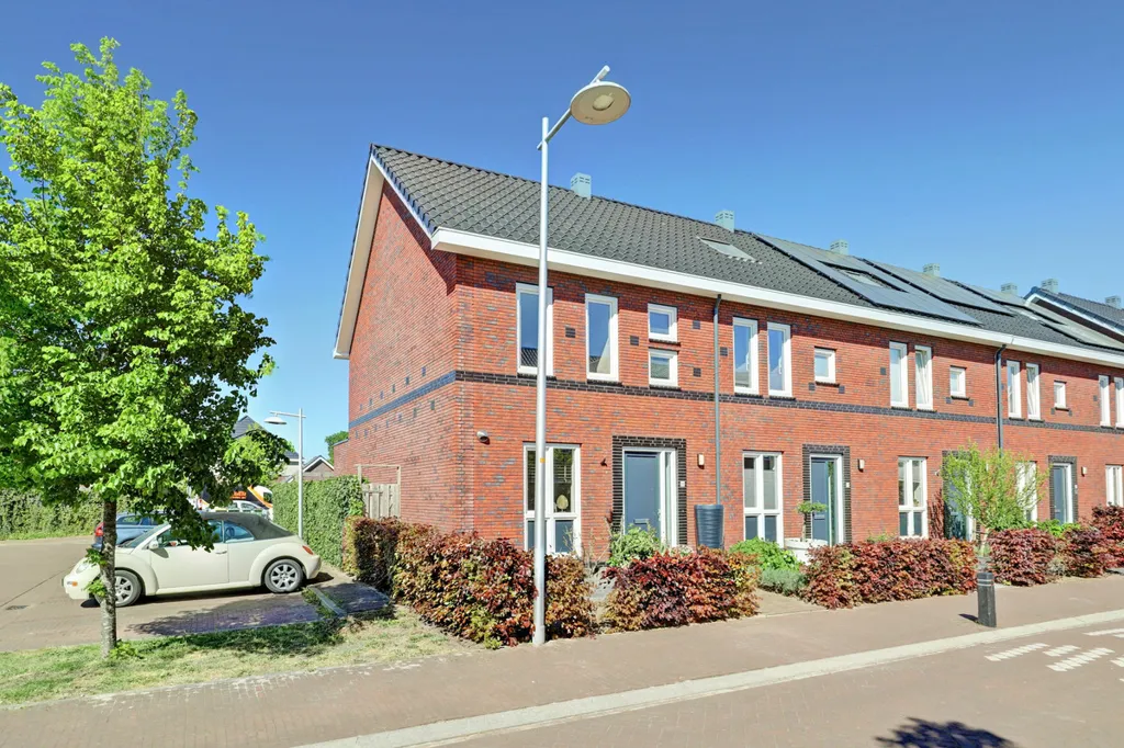 Välivaade - Modern Hoekwoning with Garden in Kernhem