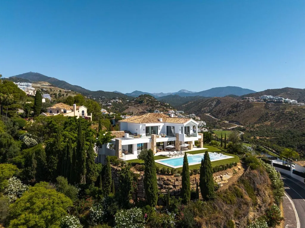 Vue aérienne - Luxury Villa with Panoramic Views in El Herrojo