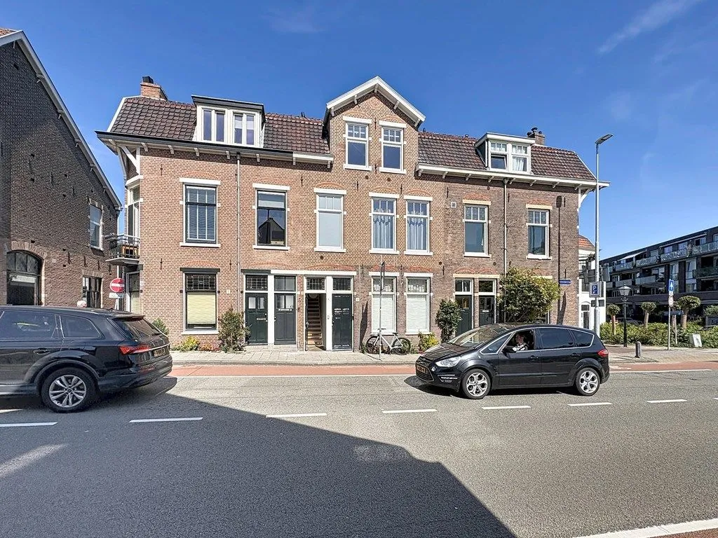 Välivaade - Seafront Apartment with Balcony in Zandvoort