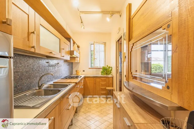 Cuisine - Bifamiliar Villa with Private Garden in Capranica