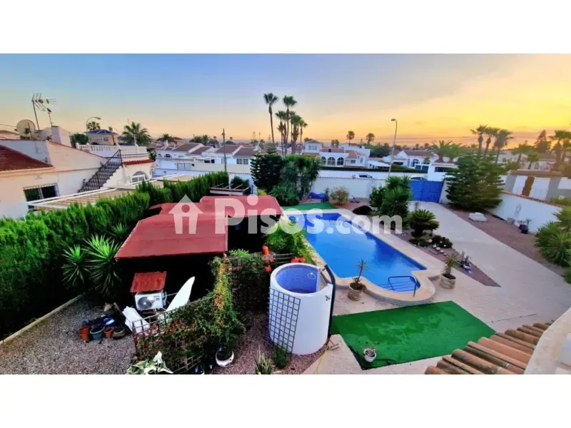 Bassein - Villa with Private Pool in La Siesta