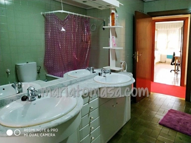 Bagni - Spacious Flat with Terrace in Judizmendi