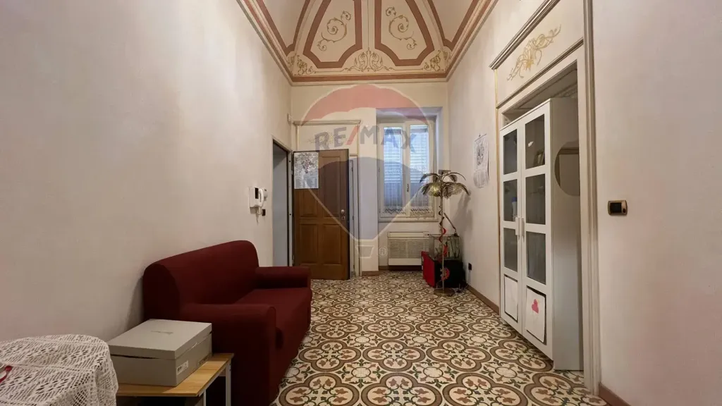 hallway_entrance