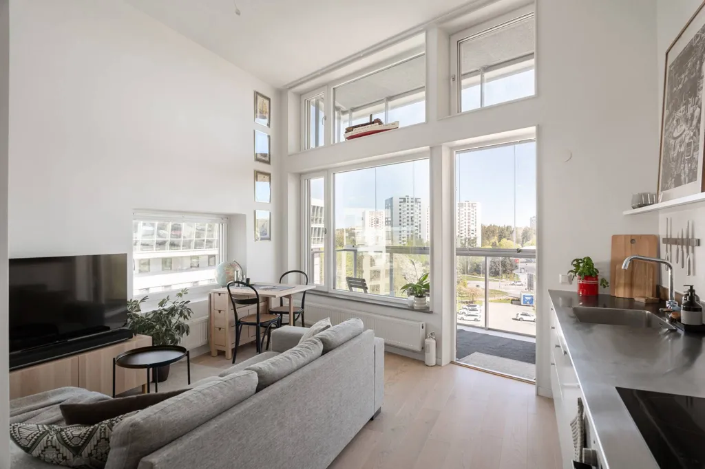 Séjour - Studio Apartment with High Ceilings in Roslags Näsby