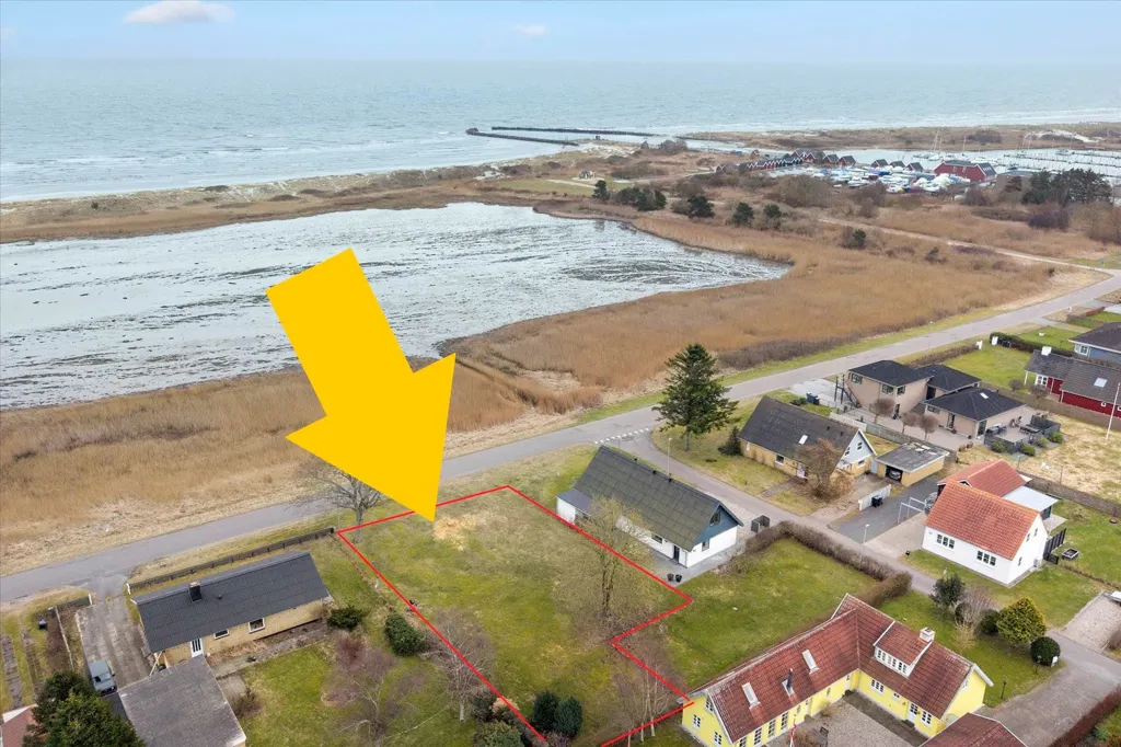 Õhuvaade - Year-Round Plot with 5G Coverage in Hou