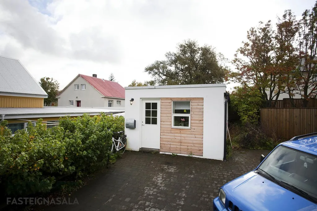 Välivaade - Triplex with Studio in Reykjavik