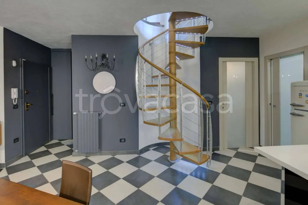 Salle à manger - Ground Floor Apartment with Garden in Moncalieri