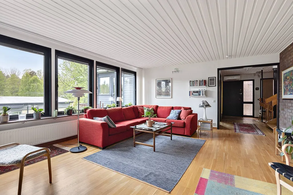 Maison 8 pièces à Örebro kommun