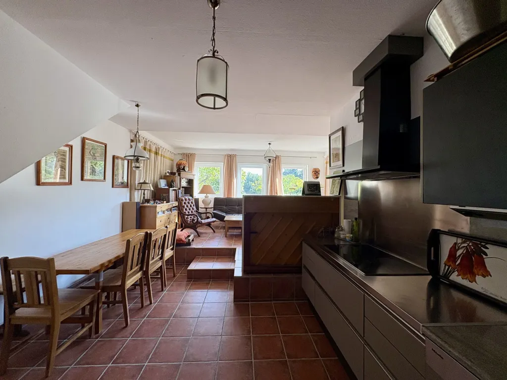 Köök - Charming Maison with Extensive Garden in Limoux