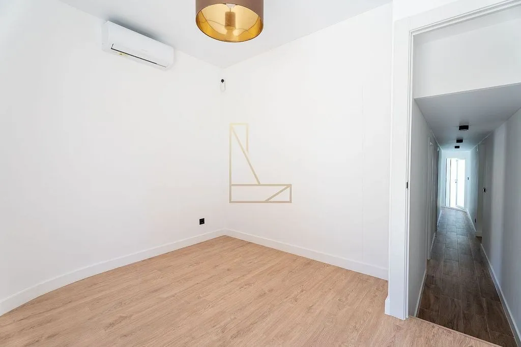 Toad - Renovated Semi-Detached Villa with Garden in La Nucía