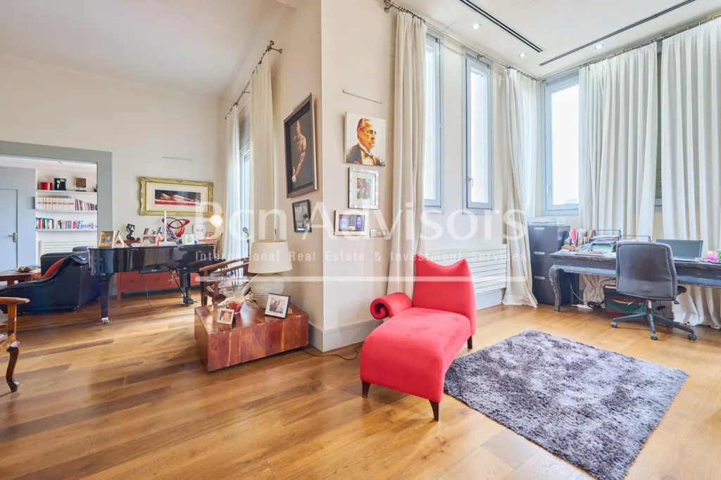 Elutuba - Penthouse with Rooftop Pool in Dreta de l'Eixample, Barcelona