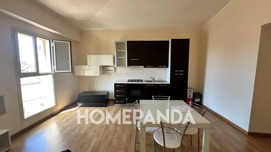 Elutuba - Modernised Flat with Balcony in Catania