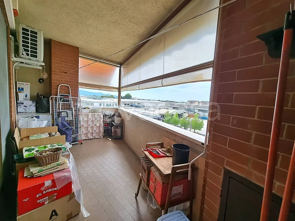 Terrace - Penthouse Apartment with Balcony in Grugliasco