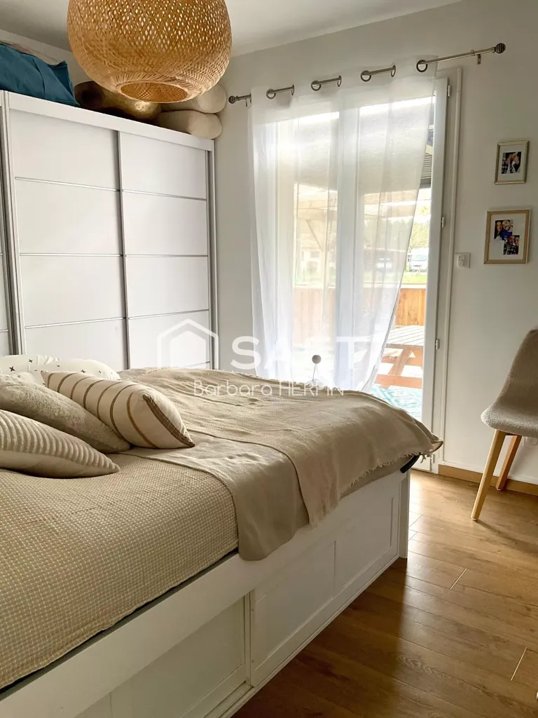 Magamistoad - Modern House with Large Plot in Salles