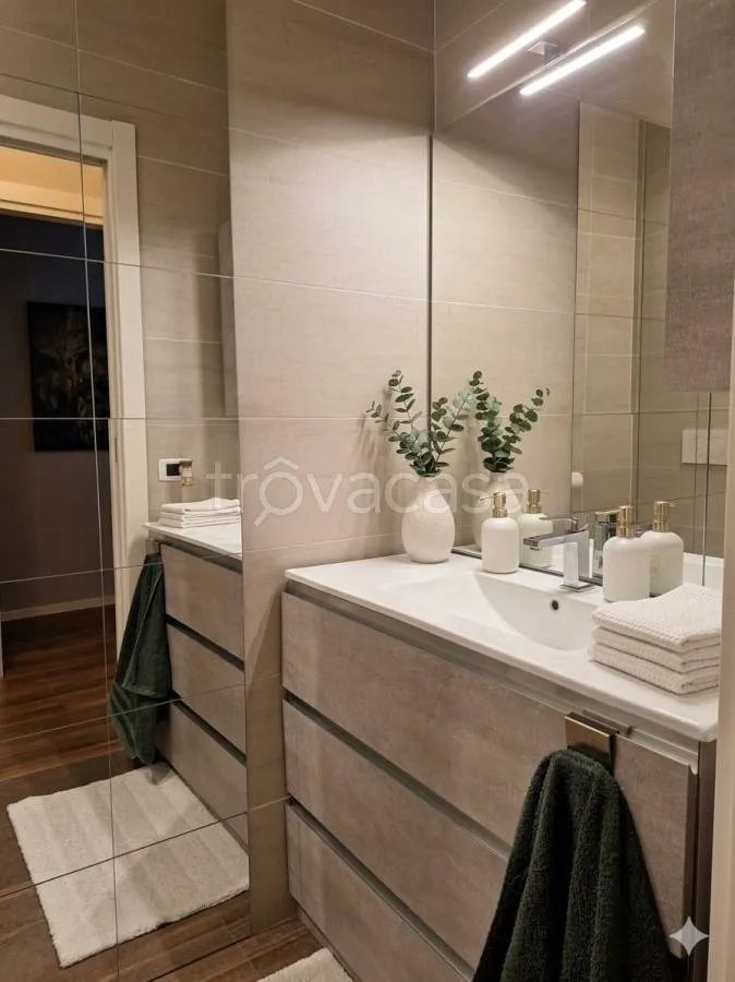 Vannitoad - Rear-Facing Bungalow with Balcony in Varese