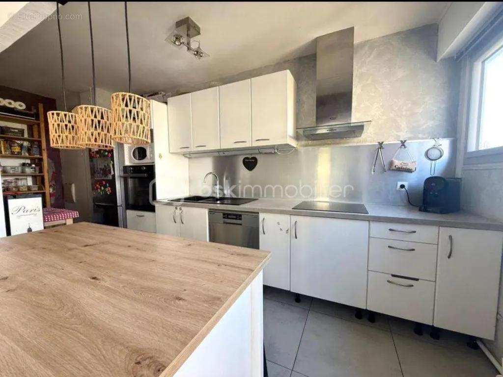 Cuisine - Appartement 3 Pièces Lumineux dans Résidence Sécurisée