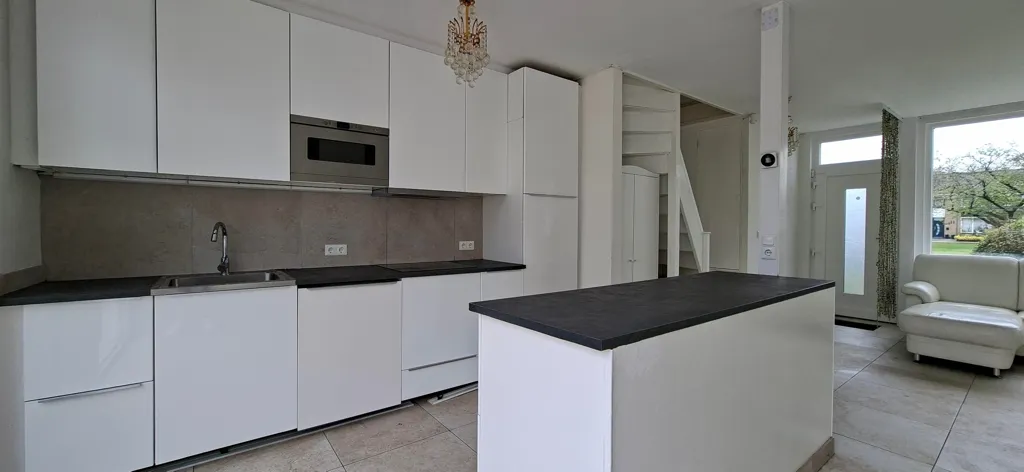 Cuisine - Energieneutral Family Home with Garden in Grundel, Hengelo