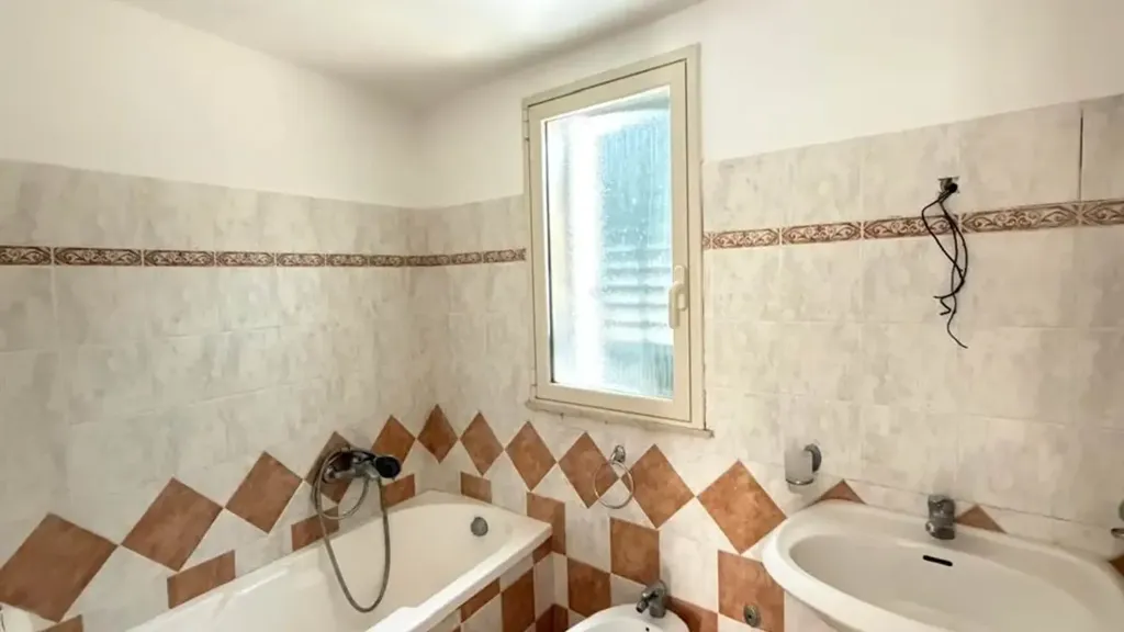 Salles de bain - Independent House with Veranda in Bisacquino