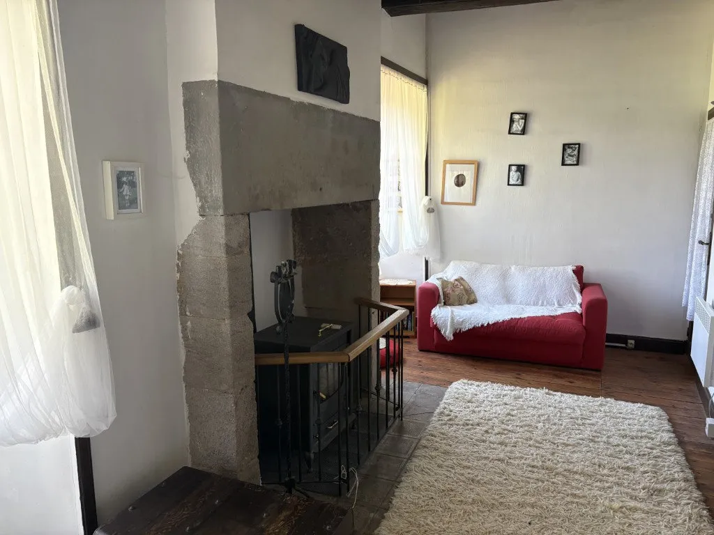 Elutuba - Renovated Stone House with Pool near Objat