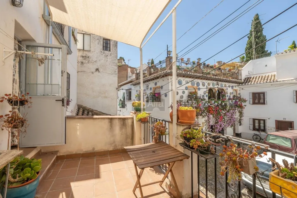 Rõdu - Corner Chalet with Terraces in Albaicín