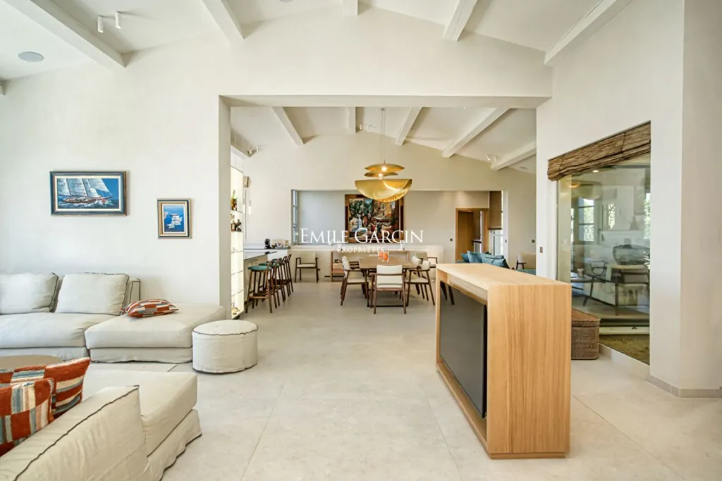 Elutuba - Villa with Panoramic Sea View in Ramatuelle