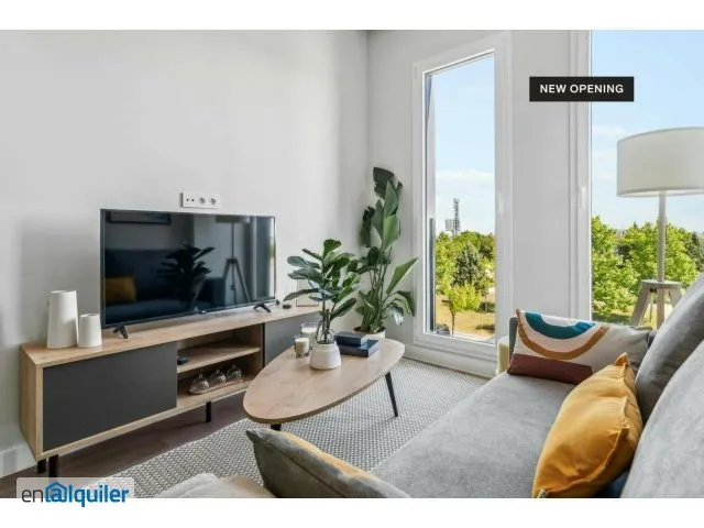 Elutuba - Apartment with Pool in Ensanche de Vallecas
