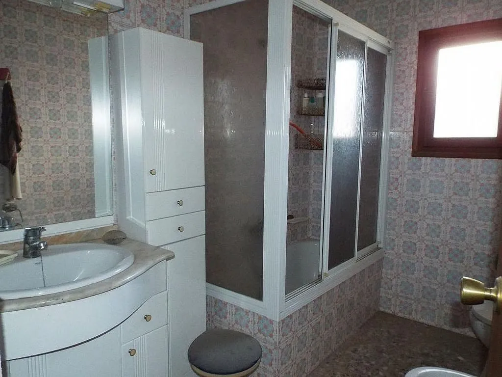 Salles de bain - Spacious Apartment with Mountain View in Caudete