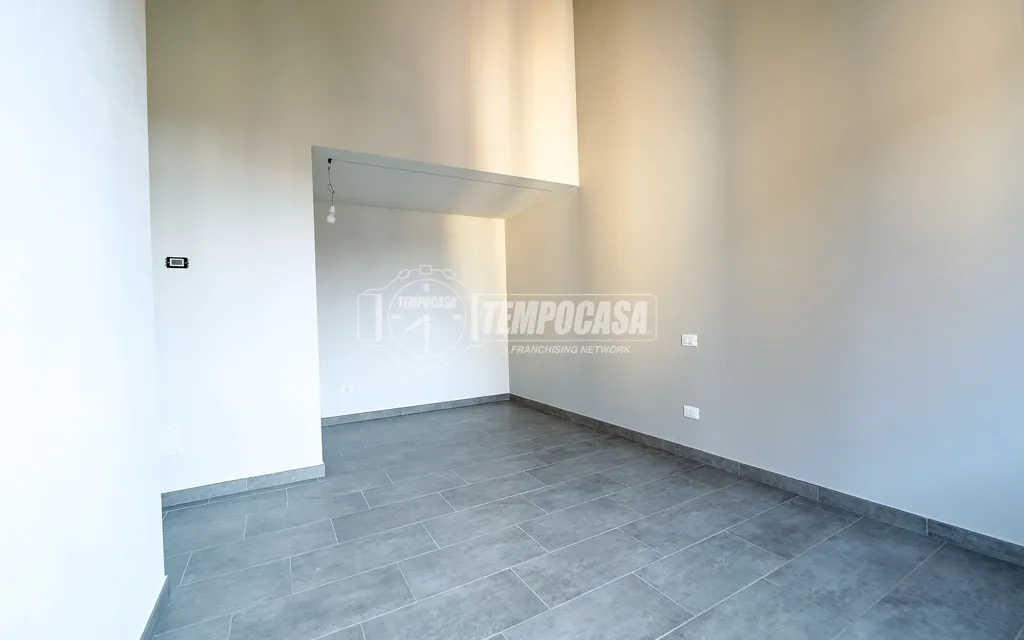 Stanze - Triplex with Balcony in Cremona