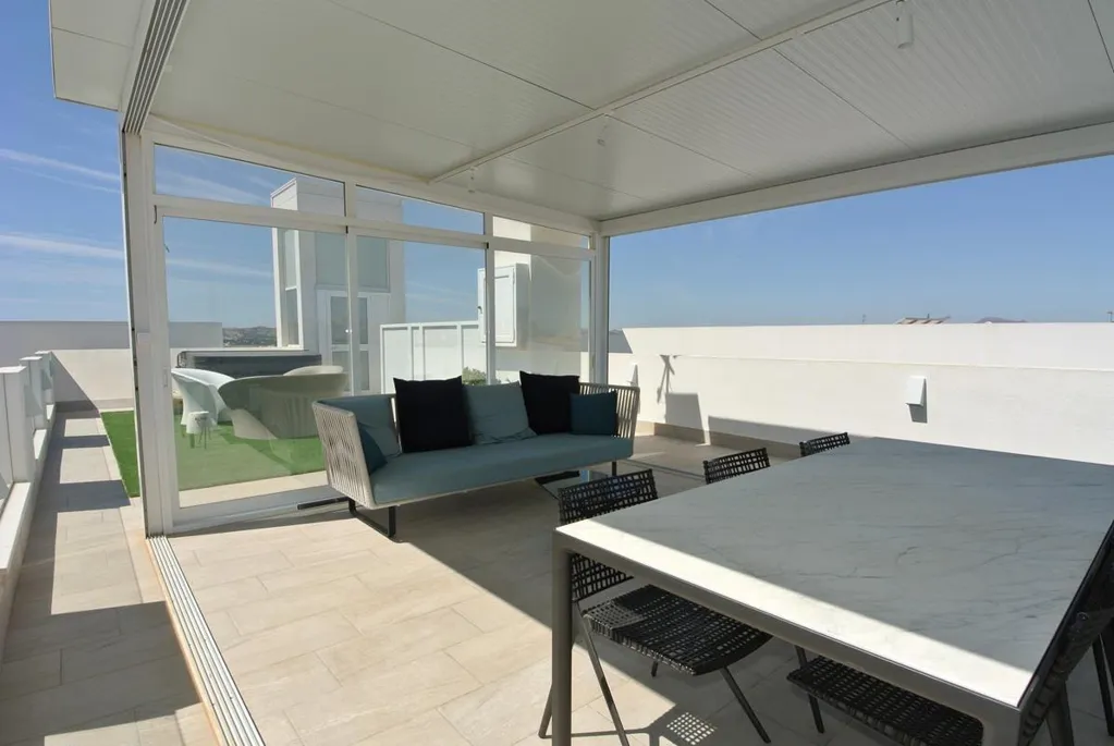 Terrazza - Luxury Villa with Pool in La Marina