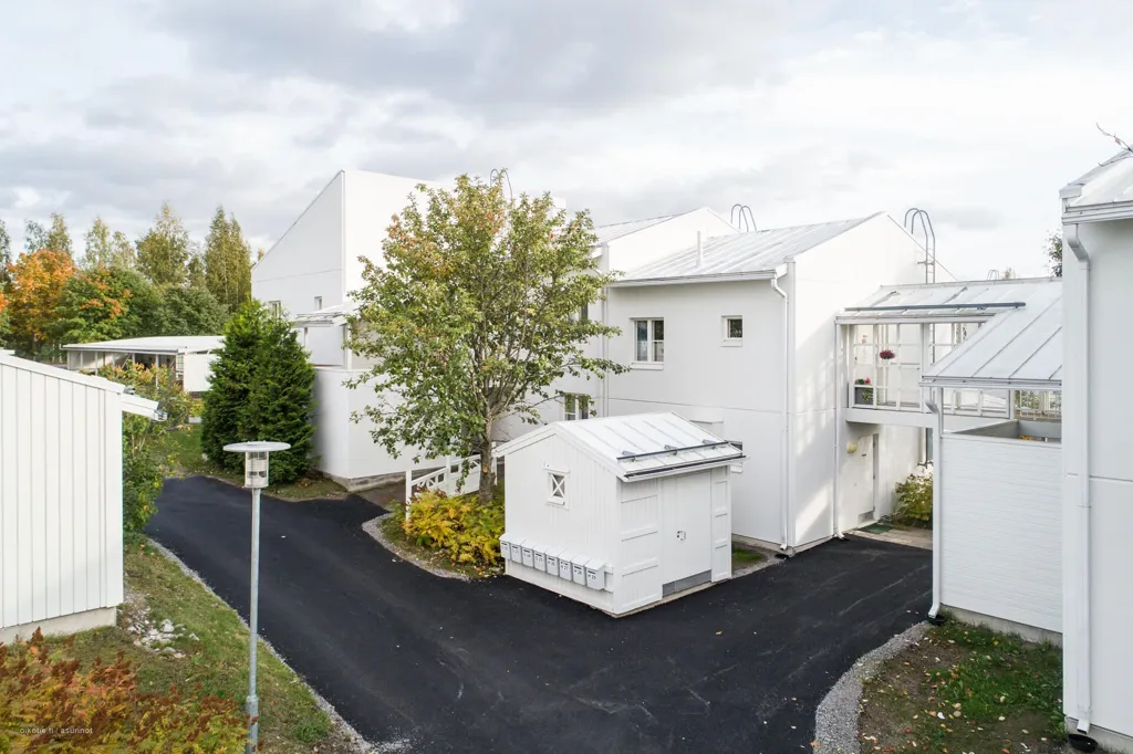 Vue aérienne - Triplex with Garden in Ahtiala, Lahti