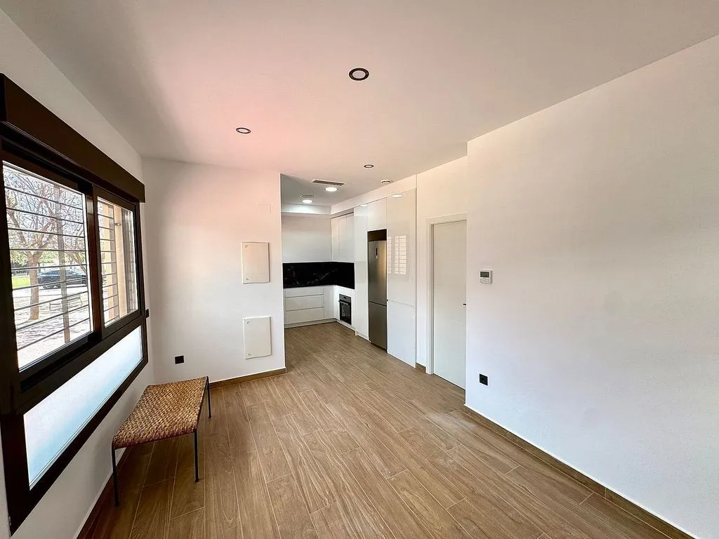 Entrée - Modern Studio Flat with Air Conditioning in Murcia