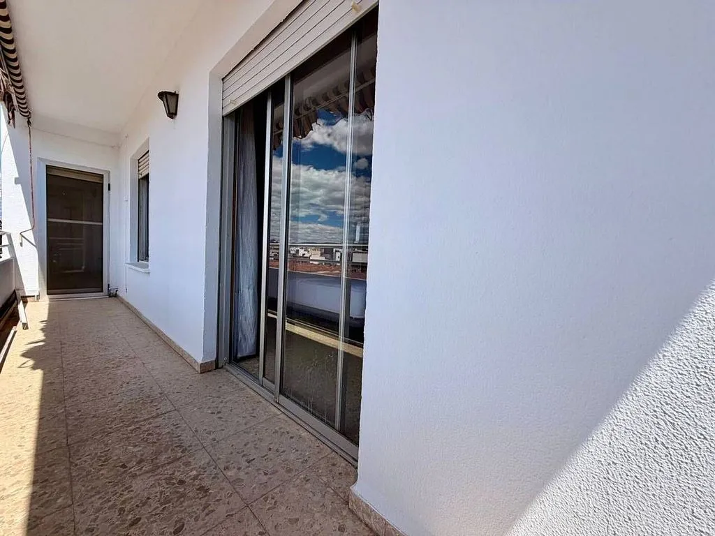 Rõdu - Apartment with Sea View in Sagunto