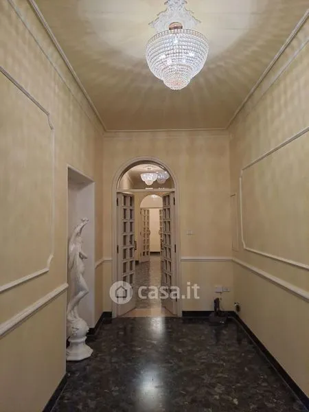 Esik - Spacious Apartment with Balcony in Cagliari