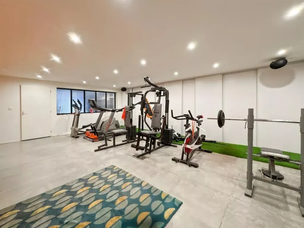 leisure_room