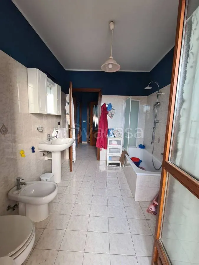 Salles de bain - Spacious Apartment with Balconies in Morozzo