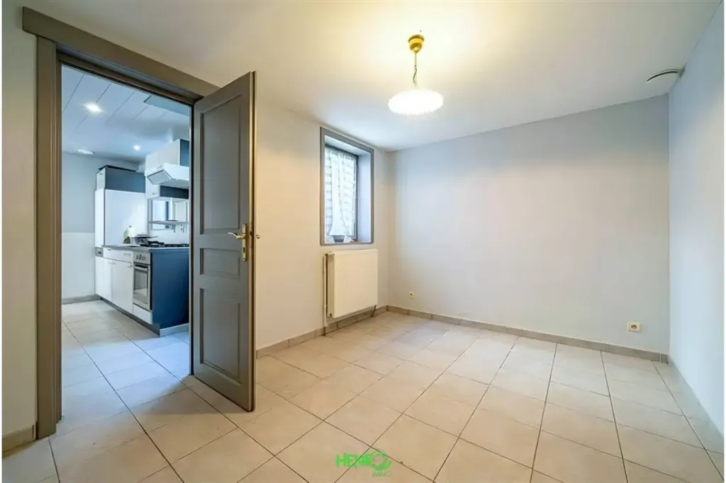 Cuisine - Appartement Rénové avec Terrasse à Tournai