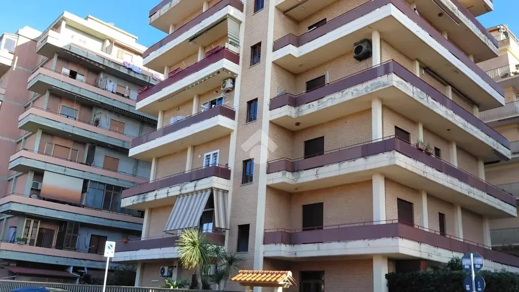 Välivaade - Apartment with Balcony in Ladispoli