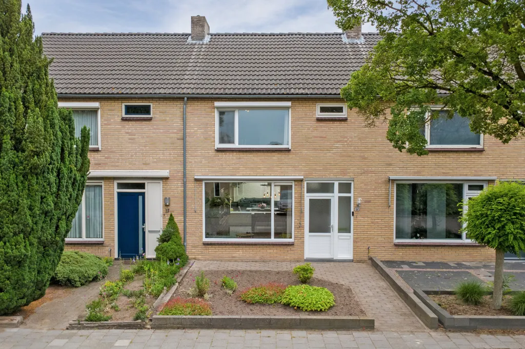 Esterno - Family-Friendly Semi-Detached House in Hapert