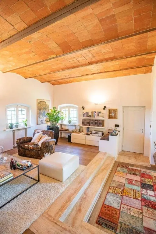 Elutuba - Restored Villa with Tuscan Charm in Tuscany
