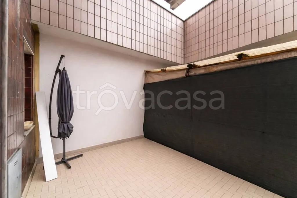 Aed - Rusticated Flat with Terrace in Moncalieri