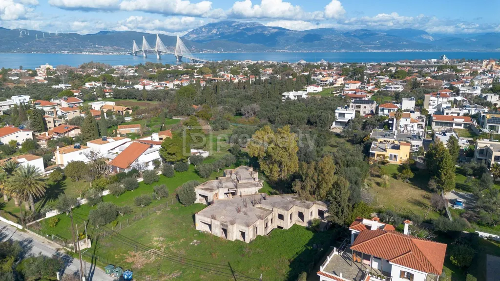 Vue aérienne - Unfinished Duplex with Private Yard in Rio, Achaia