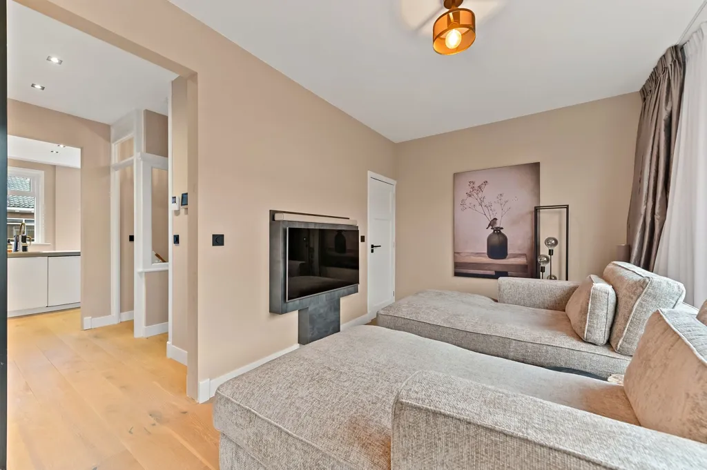 Séjour - Renovated Apartment with Balcony in Blijdorp
