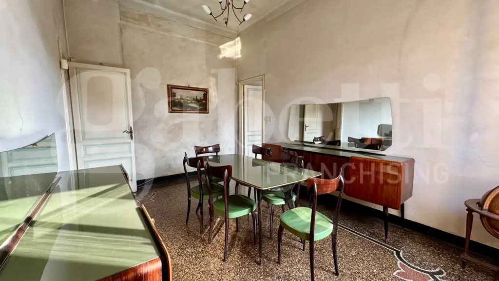 Sala da pranzo - Apartment with Balcony in Genoa