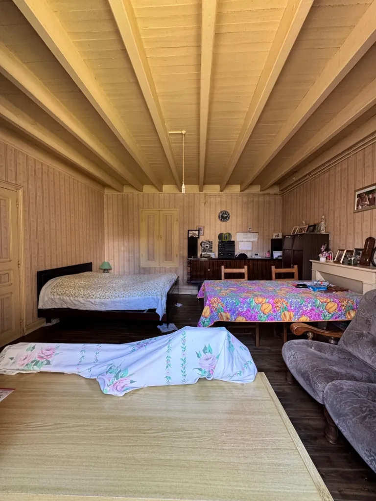 Bourg House to Renovate with Garden in Chenay
