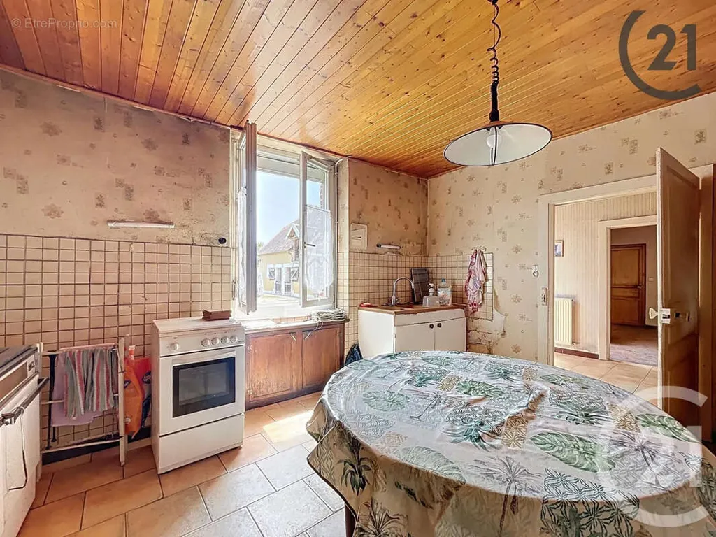 Maison 4 pièces à Cussangy