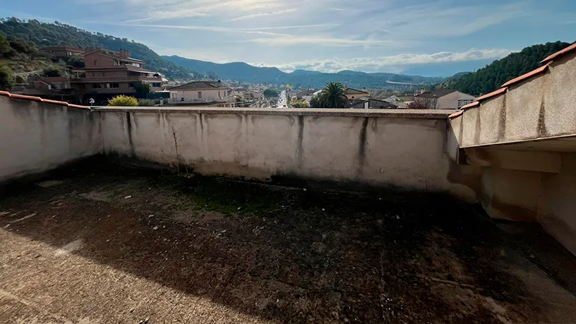 Terrass - Partially Constructed Apartments near Manresa